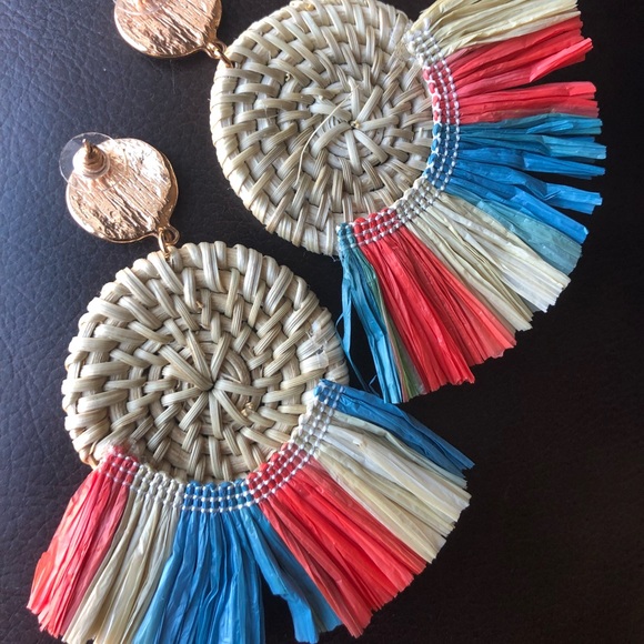 Raffia Fringe Earrings - Picture 2 of 8